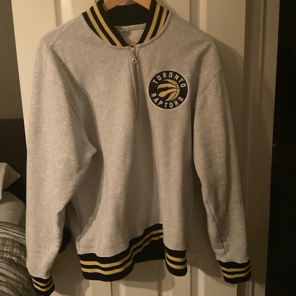 Men’s NBA TORONTO RAPTORS QUARTER-ZIP MOCKNECK SWEATSHIRT S Small - Picture 1 of 2